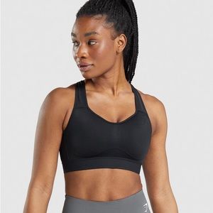 🆕GYMSHARK Black Lightweight High Support Bra, Size Small
